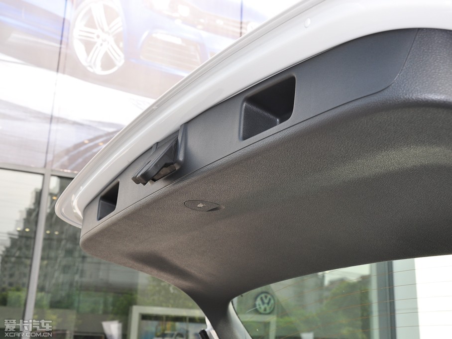 2011Golf܇ 1.4T A