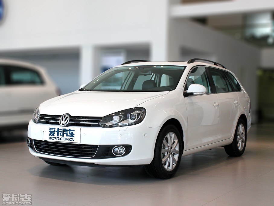 2011款高尔夫旅行车高清图片_整体外观图片_