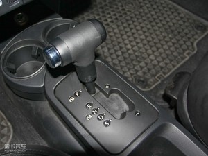 2009款2.0L 敞篷基本版 换挡杆