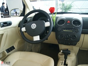 2009款2.0L 敞篷顶配版 中控区