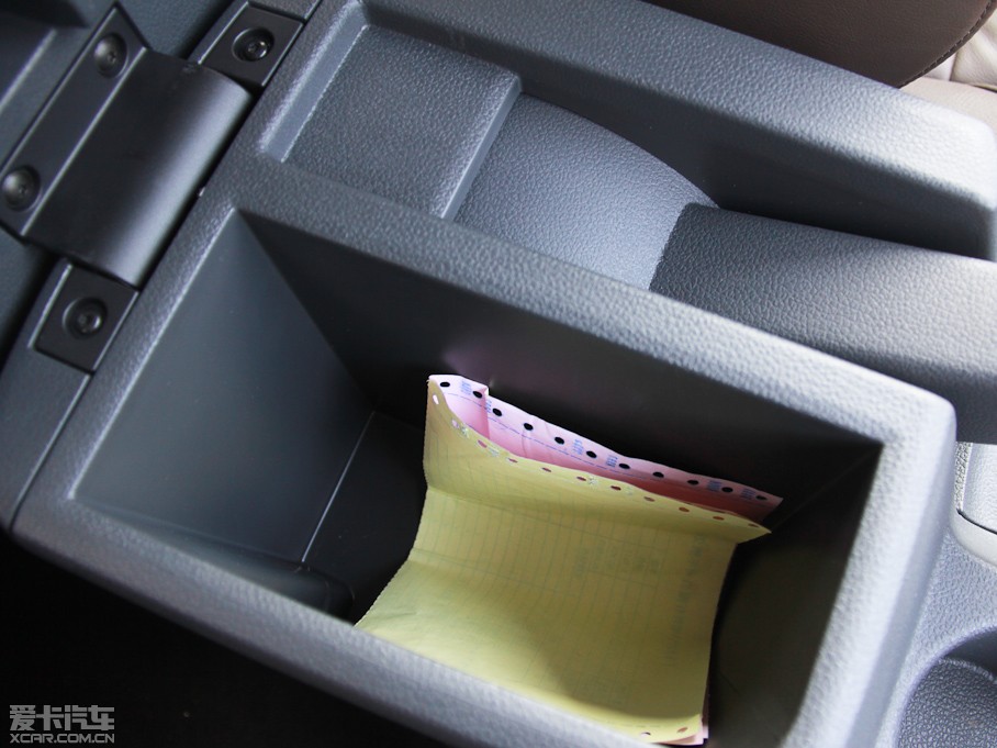 2011��Amarok ������