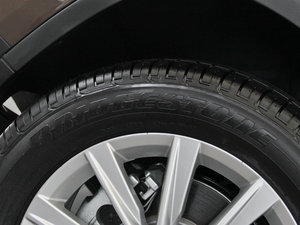 2012款2.0TSI 舒适版 轮胎品牌