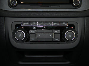 2012款2.0TSI 舒适版 空调调节