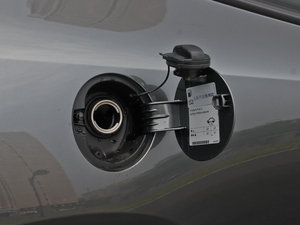 20112.0 TSI (x)(ji)^