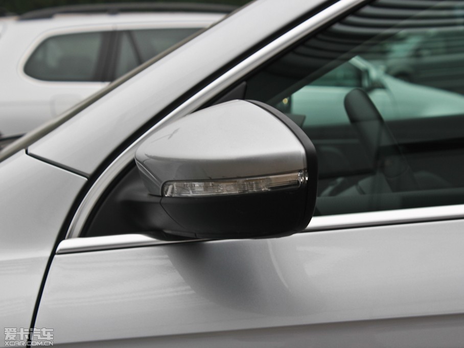 2012~vI܇ 2.0TSI (q)A