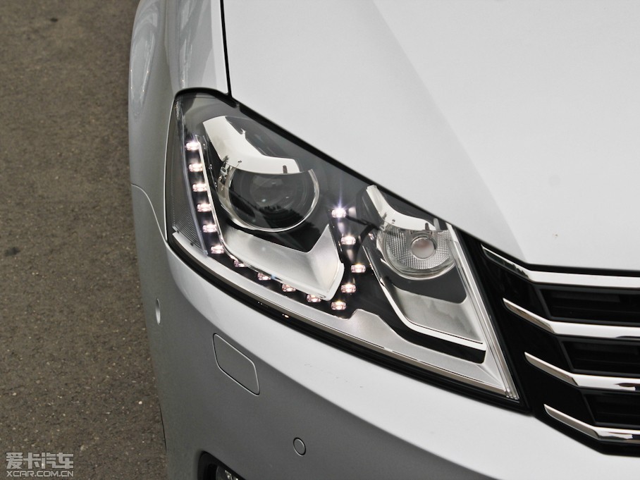 2012���~�v�����I܇ 2.0TSI �����A��