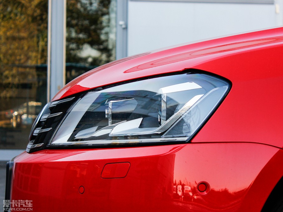 2012~vI܇ 2.0TSI (q)A