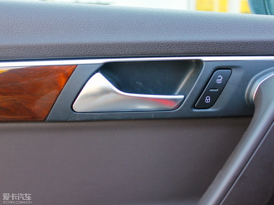 2012~vI܇(ch) 2.0TSI (q)A