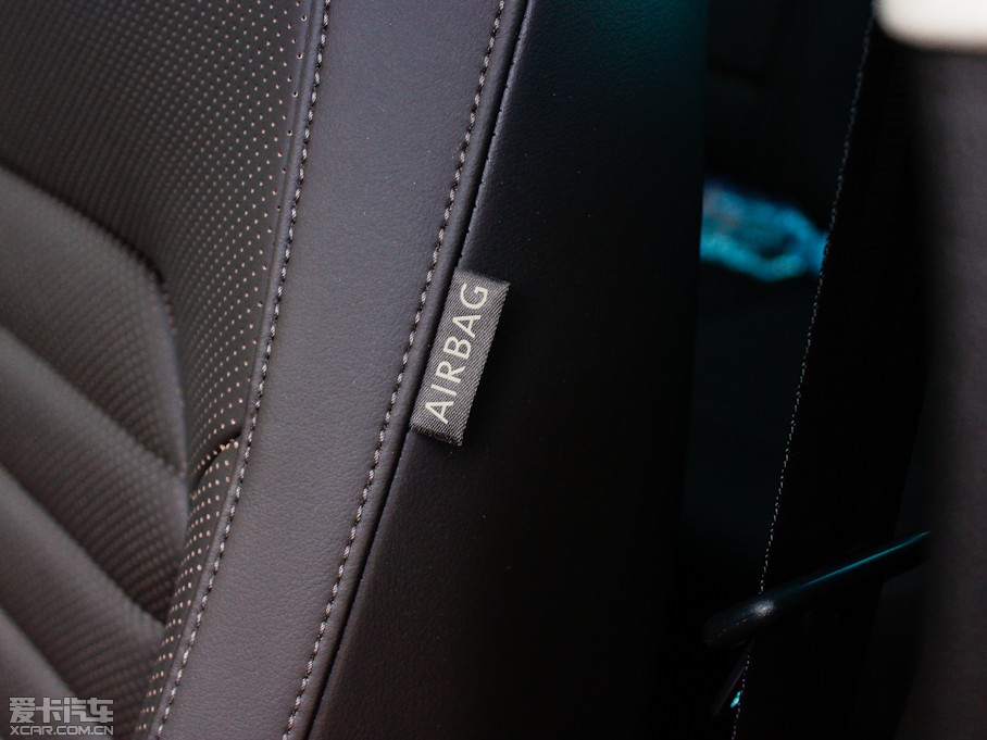 2012~vI܇ 2.0TSI (q)A