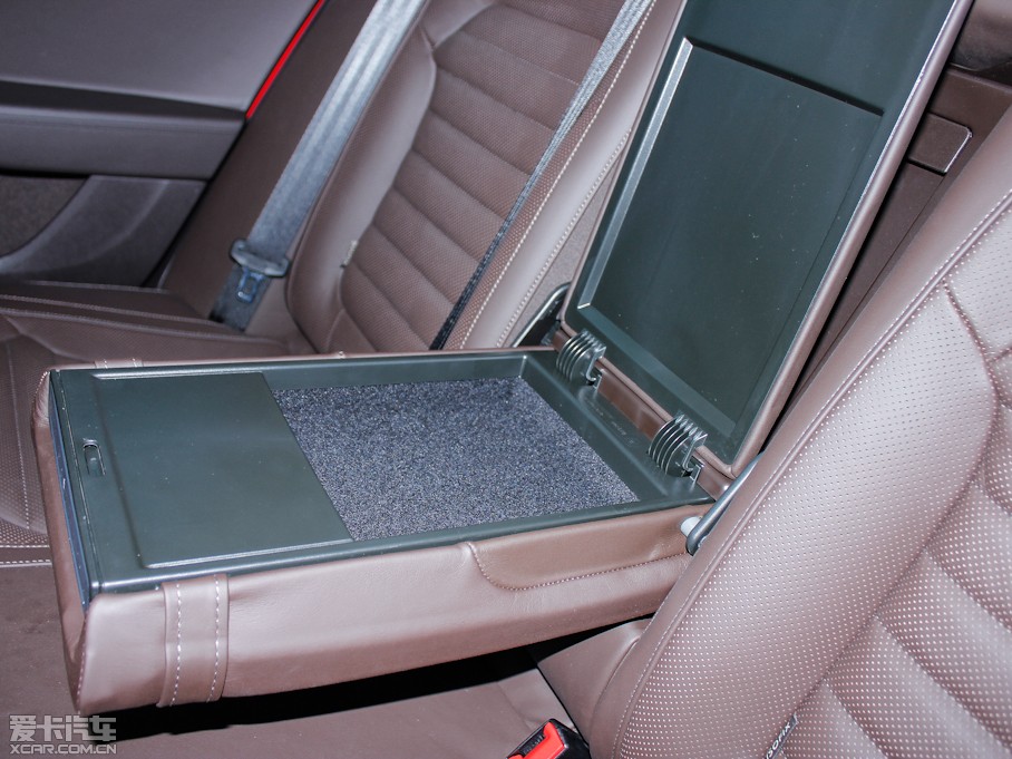 2012~vI܇ 2.0TSI (q)A