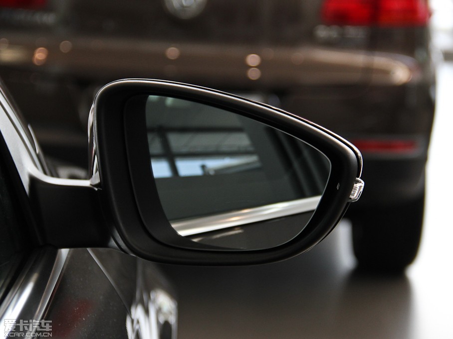 2012~vI܇ 2.0TSI (q)m