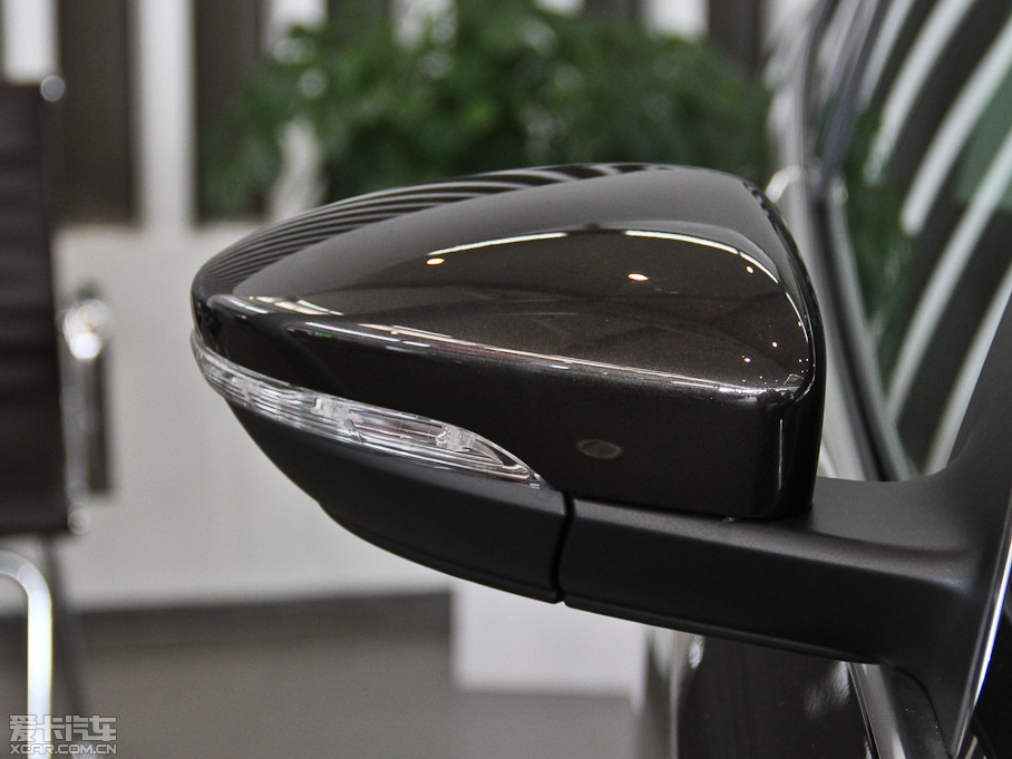 2012~vI܇ 2.0TSI (q)m