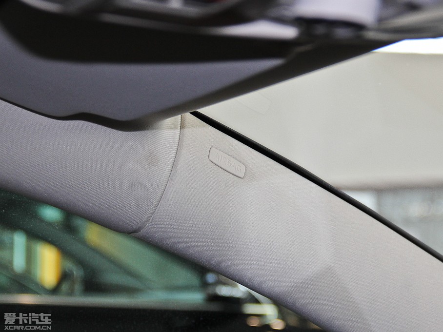 2012~vI܇ 2.0TSI (q)m