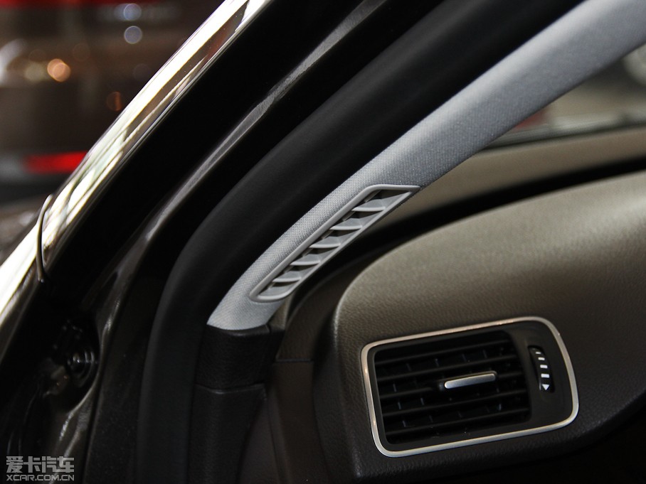 2012~vI܇ 2.0TSI (q)m