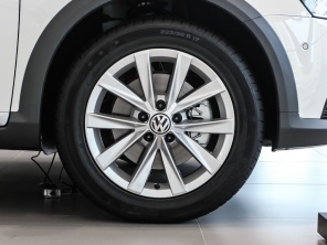 大眾2012款邁騰旅行車