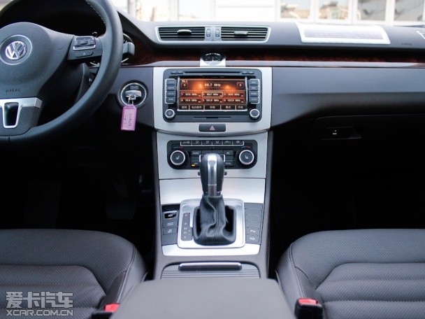 大眾2012款邁騰旅行車