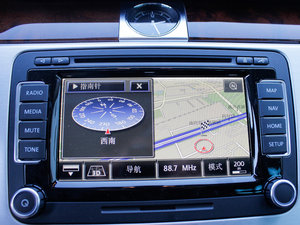 2012款2.0TSI 两驱豪华版 中控区