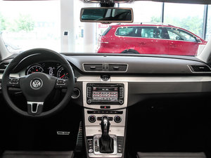 2012款2.0TSI 四驱豪华版 中控台