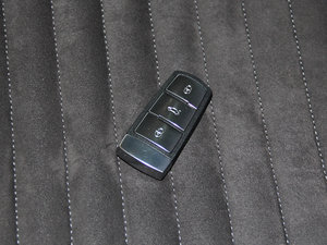 2012款2.0TSI 两驱舒适版 车钥匙