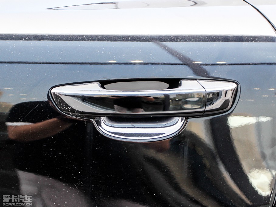 2011;JԴ 3.0TSI Hybrid