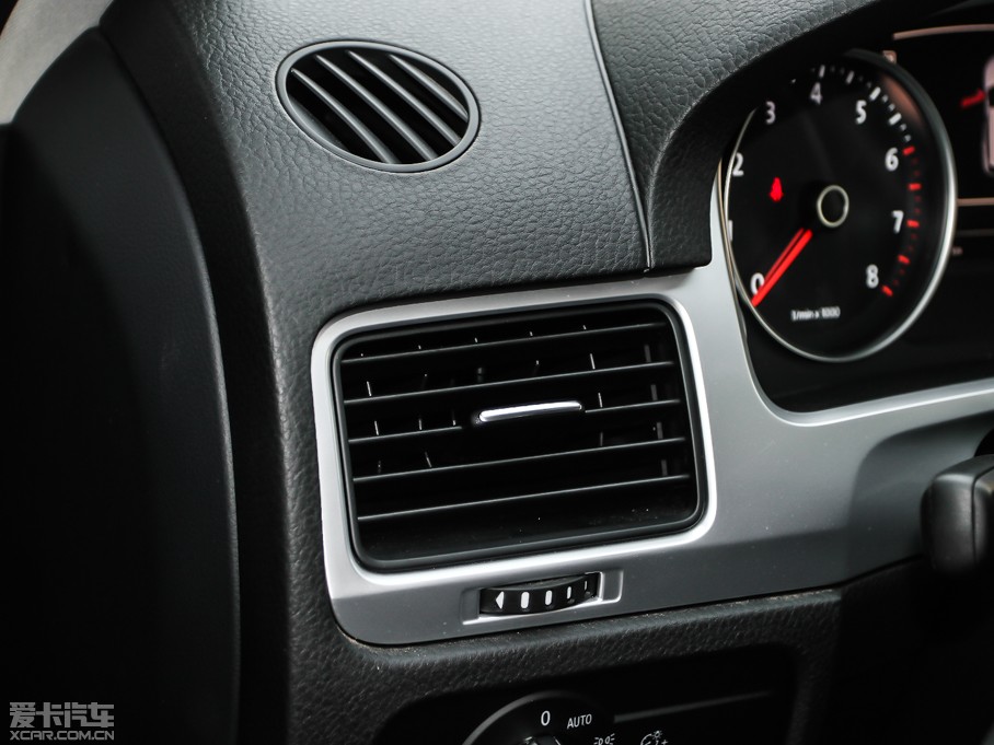 2011;JԴ 3.0TSI Hybrid