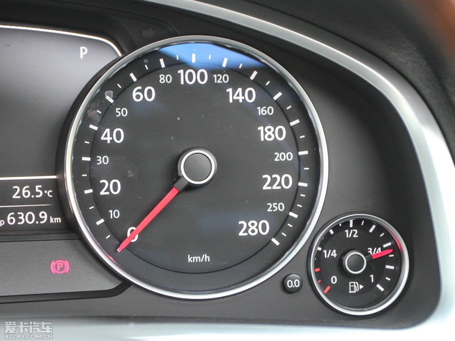 2011;JԴ 3.0TSI Hybrid