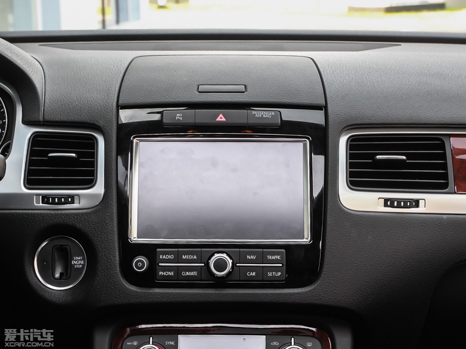 2011;JԴ 3.0TSI Hybrid