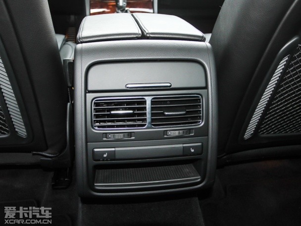 大眾(進口)2011款途銳混合動力