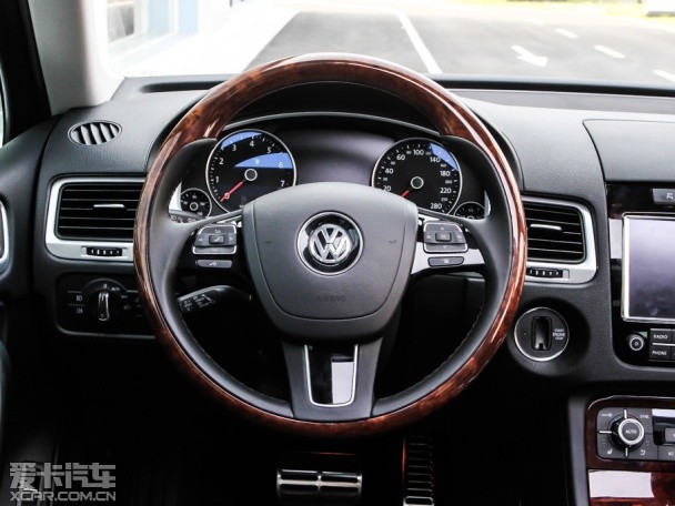 大眾(進口)2011款途銳混合動力