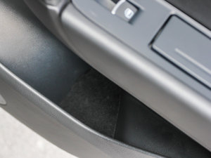 20113.0TSI Hybrid п؅^