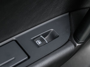 20113.0TSI Hybrid п؅^