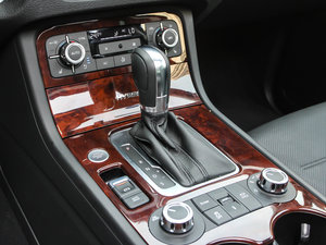 20113.0TSI Hybrid QU