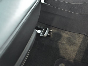 2013款2.0TSI 豪华版 空间座椅