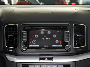 2013款2.0TSI 标配版 空调出风口