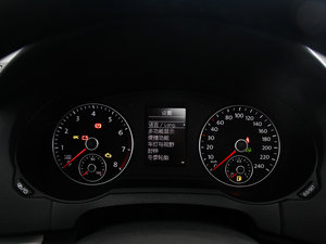 2013款2.0TSI 标配版 仪表