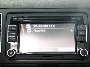 2013款2.0TSI 标配版 中控区