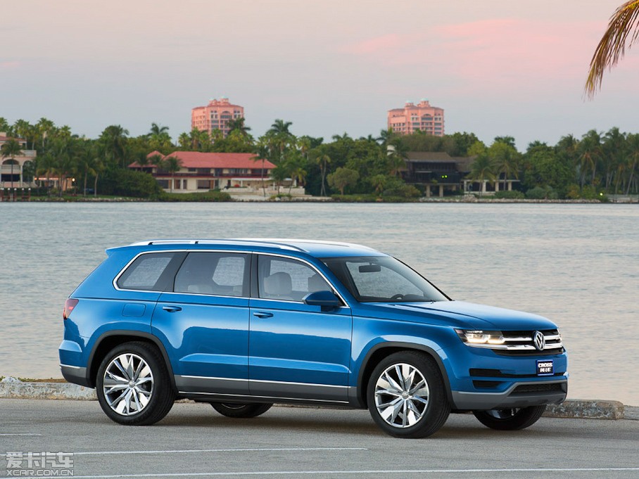 2013��CrossBlue Concept