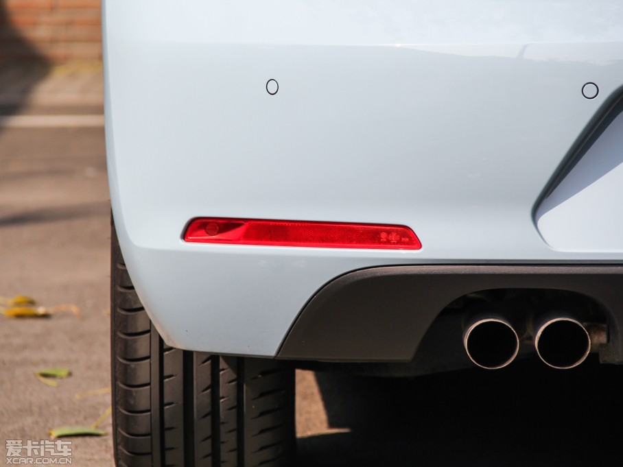 2014ךx Premium Package