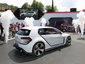 2013Design Vision GTI Concept w^