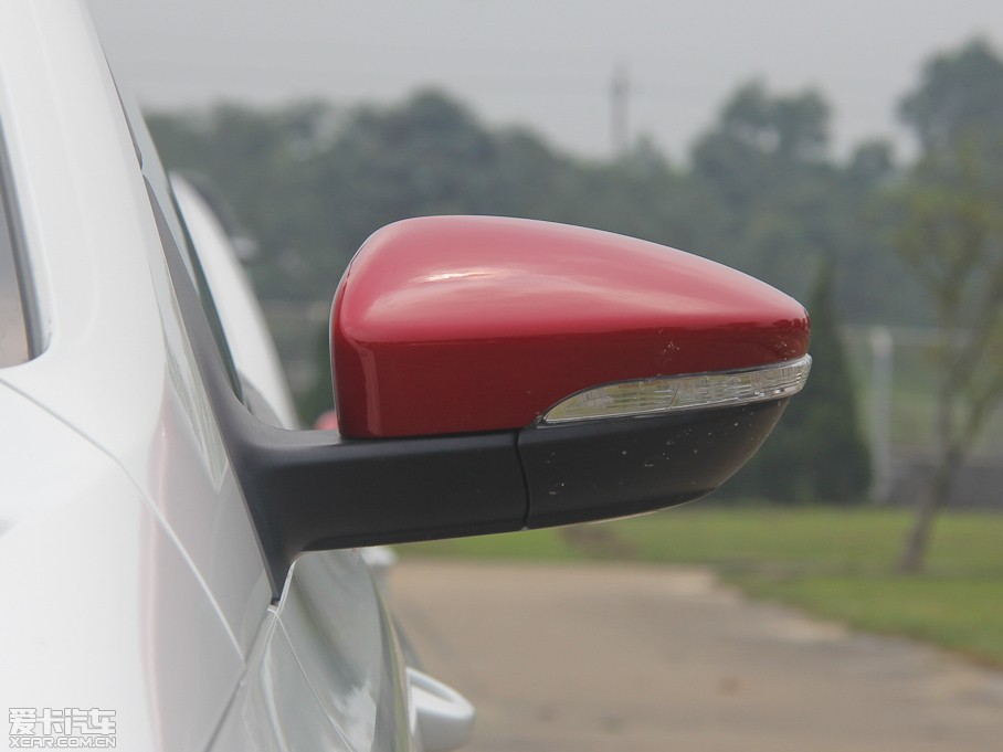 2013п 2.0TSI GTS ٰ