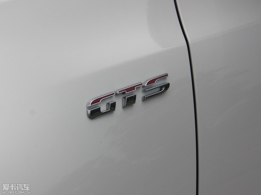 2013п 2.0TSI GTS ٰ