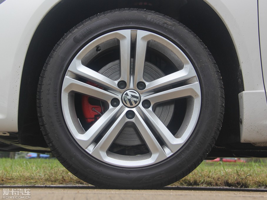 2013п 2.0TSI GTS (jng)ٰ