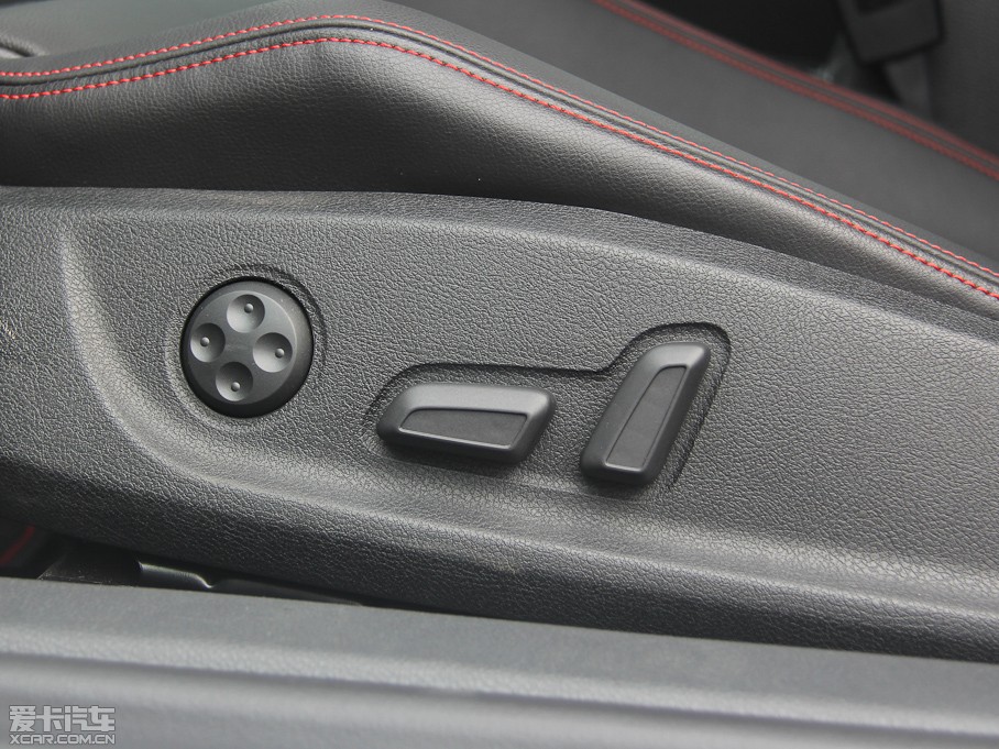 2013п 2.0TSI GTS ٰ