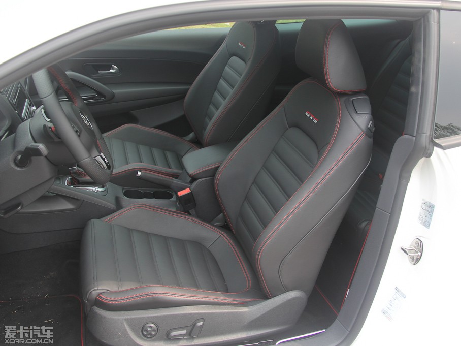 2013п 2.0TSI GTS (jng)ٰ