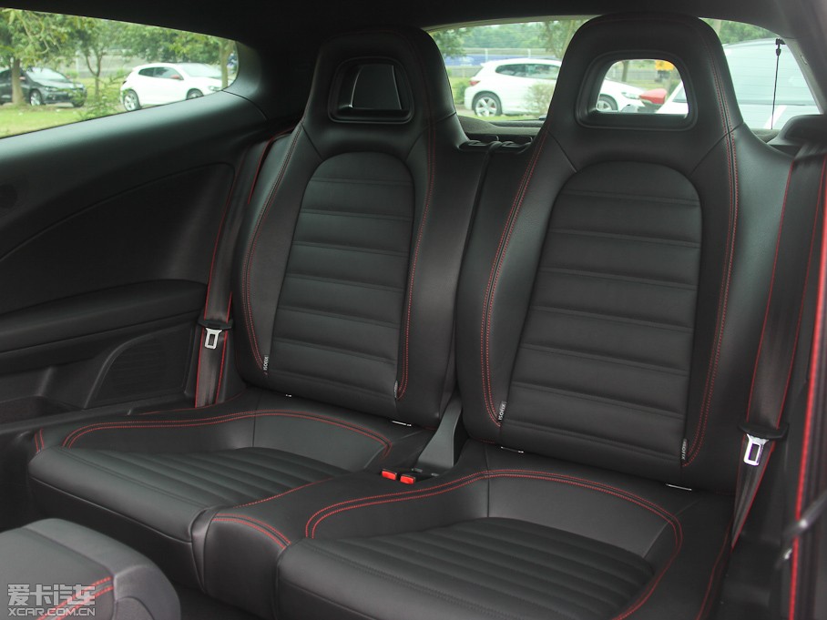 2013п 2.0TSI GTS ٰ