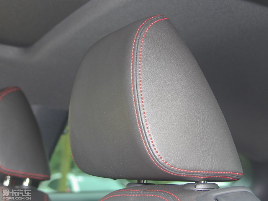 2013п 2.0TSI GTS ٰ