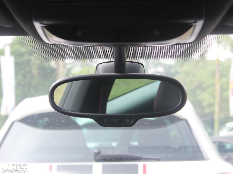 2013п 2.0TSI GTS ٰ