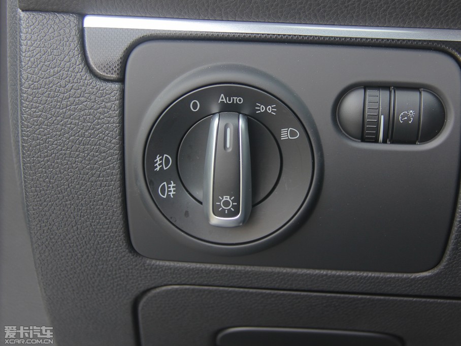 2013п 2.0TSI GTS ٰ