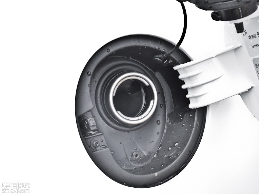 2013п 2.0TSI GTS ٰ