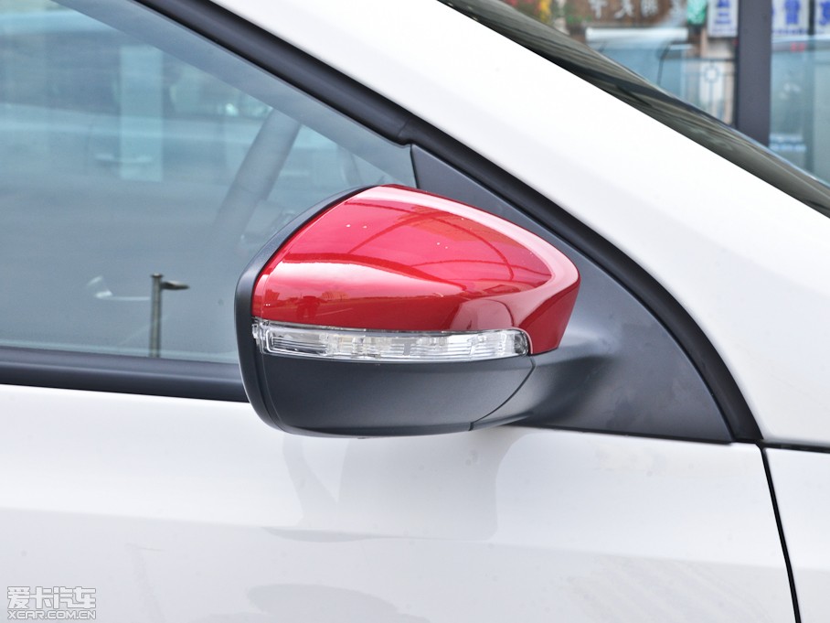 2013п 2.0TSI GTS ٰ